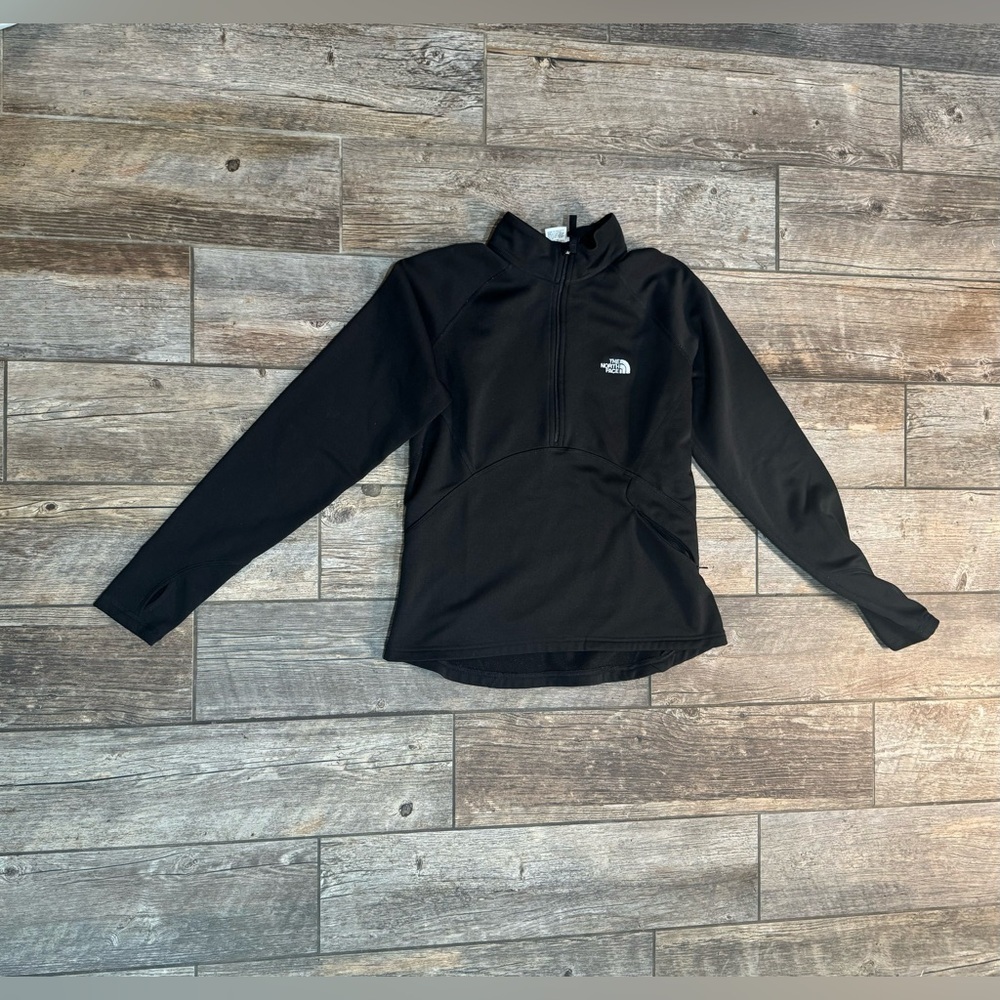 North face Quarter Zip Shirt​​